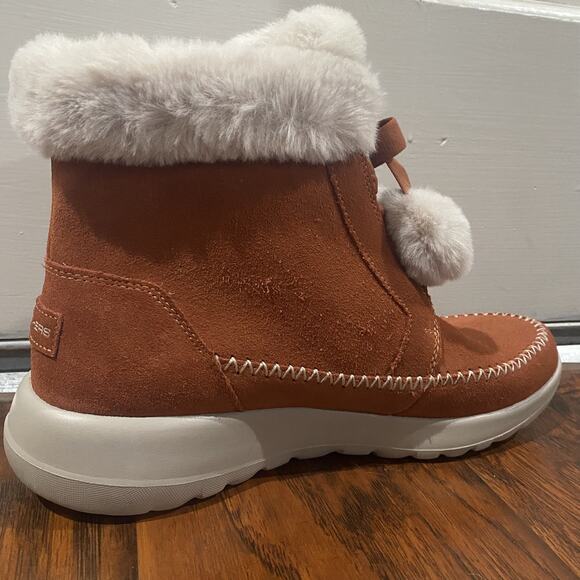 Skechers Women’s Suede Ankle Winter Boots Sz 11 Chestnut On The Go Joy Hibernate - Picture 8 of 9